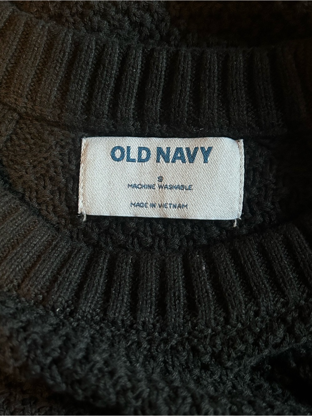 Old Navy Black Crewneck Textured Sweater - Picture 2 of 6